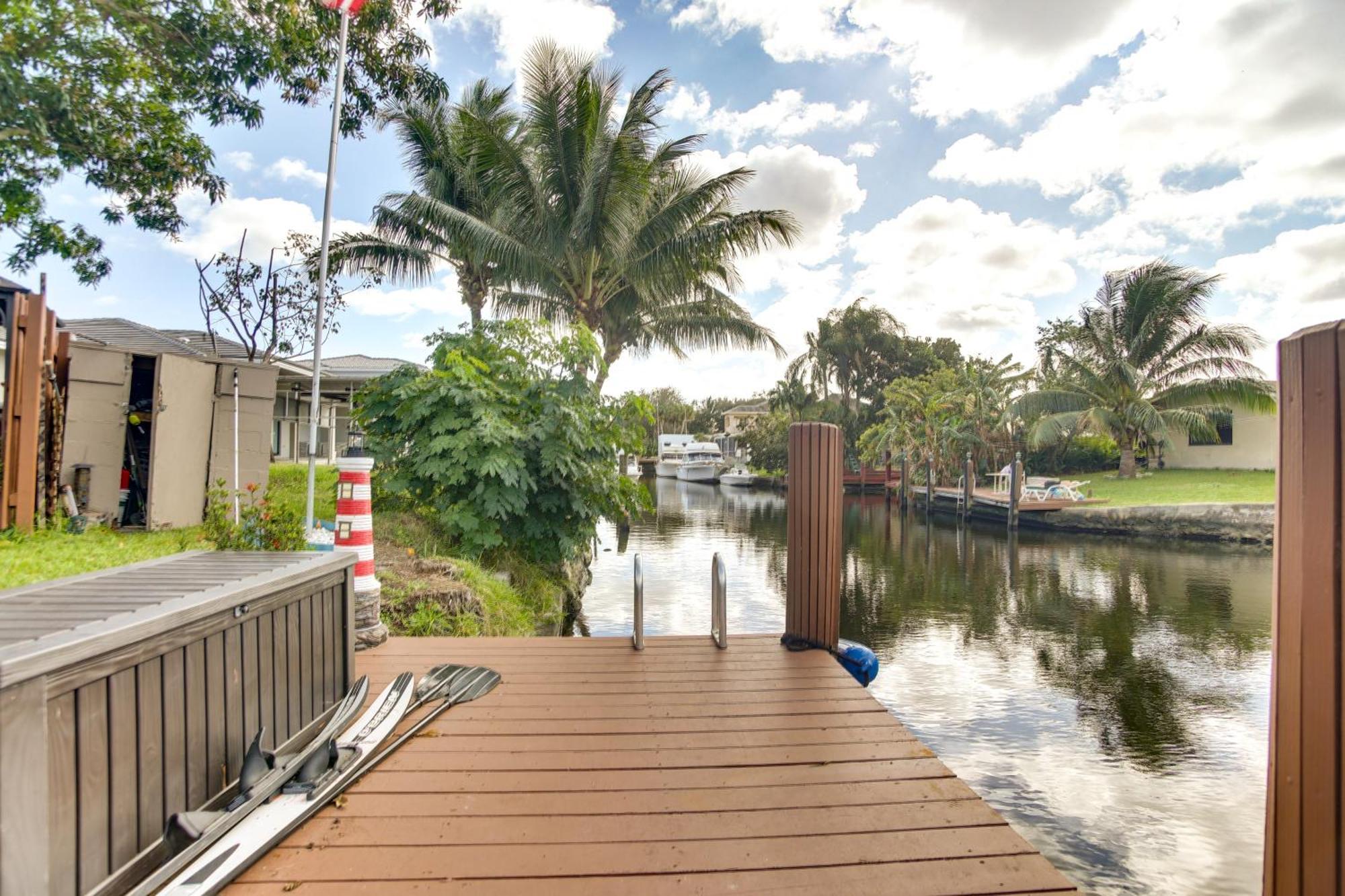Canal Side Retreat With Dock, By Hollywood Boardwalk Fort Lauderdale Eksteriør bilde