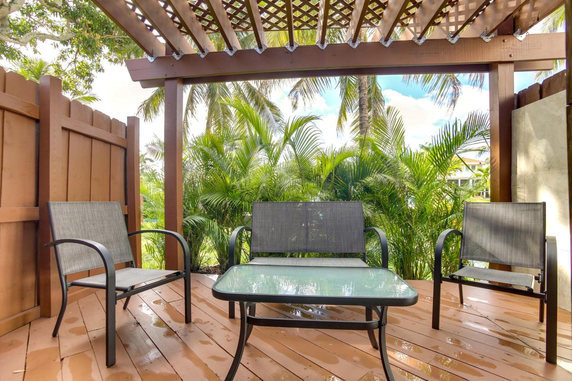 Canal Side Retreat With Dock, By Hollywood Boardwalk Fort Lauderdale Eksteriør bilde