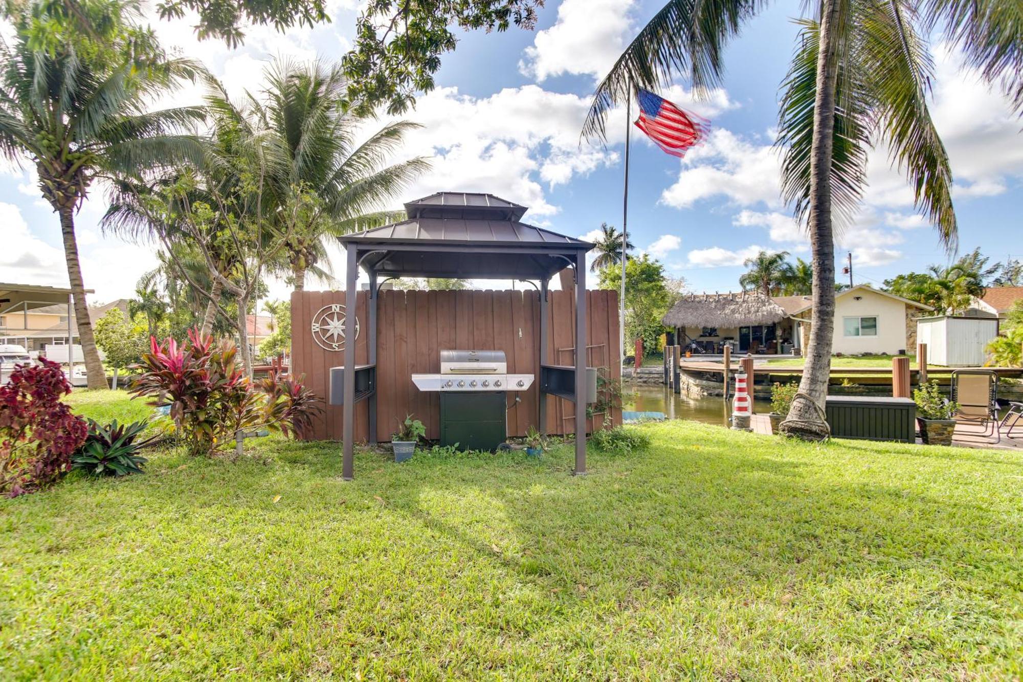 Canal Side Retreat With Dock, By Hollywood Boardwalk Fort Lauderdale Eksteriør bilde